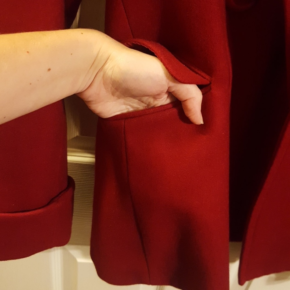 Red Moda Intl jacket - Picture 3 of 6